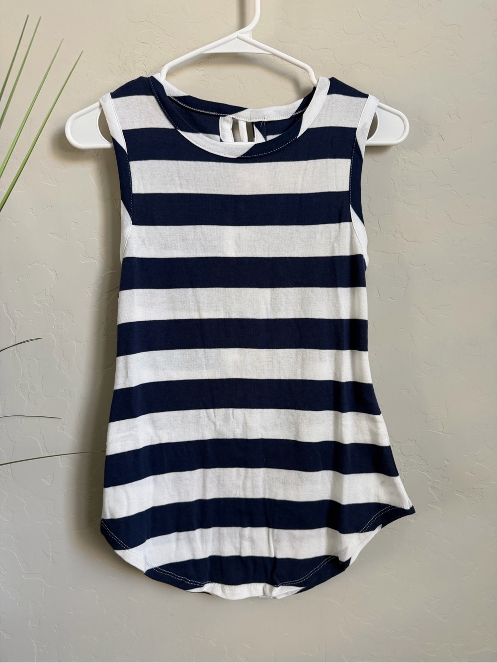 Chaser Navy Nautical Sleeveless Top Open Ladder Back Size Small NWT